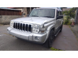 コマンダー 5.7 リミテッド HEMI 4WD 