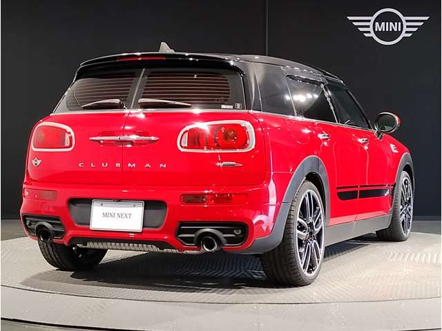 中古車 BMW MINI ミニクラブマン ジョン・クーパー・ワークス 4WD の