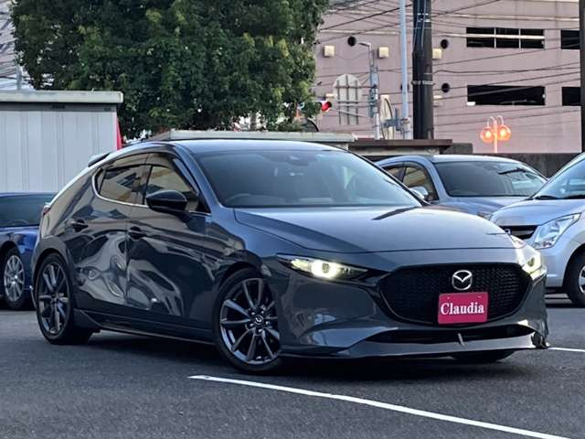 中古車 マツダ MAZDA3ファストバック 2.0 20S バーガンディ 