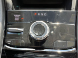 4WDのトルク調整、モード切替はボタン1つで操作可能!