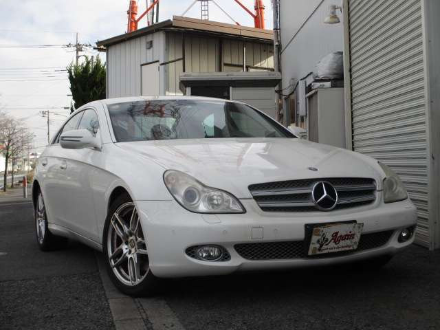 中古車 メルセデス・ベンツ CLS350 CLS350 左H 黒革 サンルーフ 地デジ