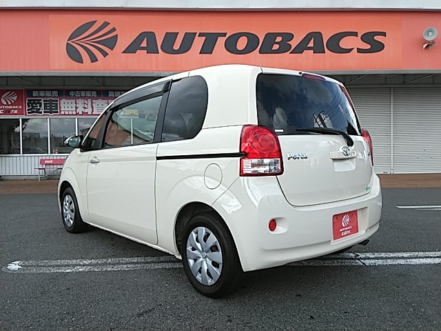 中古車 トヨタ ポルテ 1.3 X の中古車詳細 (16,000km, ベージュ