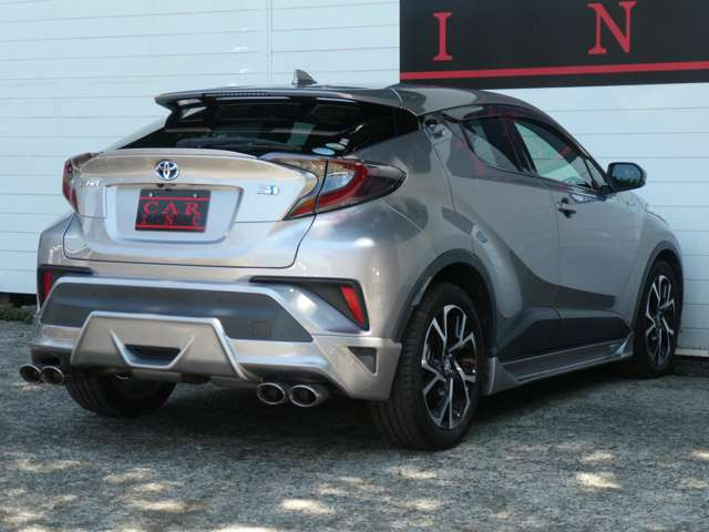 中古車 トヨタ C-HR ハイブリッド 1.8 G TRDエアロ+マフラー