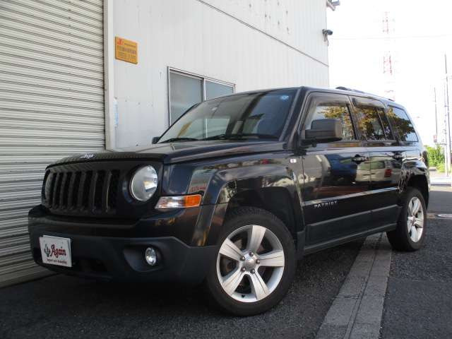 中古車 クライスラージープ パトリオット リミテッド 4WD 黒革シート