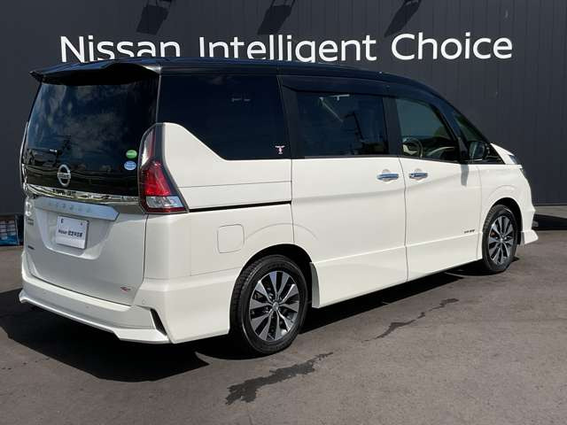 中古車 日産 セレナ 2.0 ハイウェイスター VセレクションII の中古車