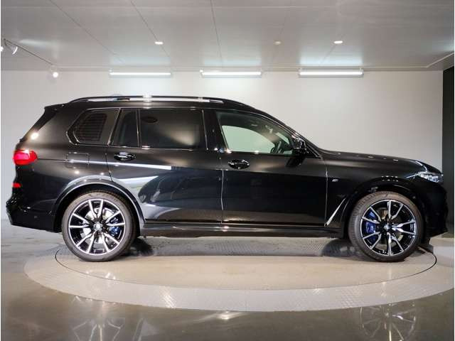 中古車 BMW X7 xドライブ 35d Mスポーツ 4WD の中古車詳細 (16,000km