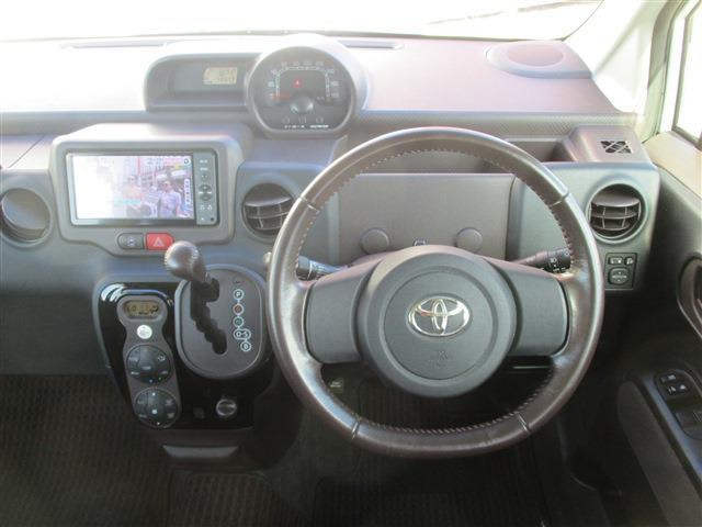 中古車 トヨタ ポルテ 1.5 G 4WD 寒冷地仕様 4ドア SDナビTV Bluetooth