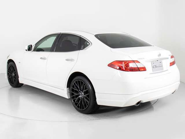 中古車 日産 フーガ 2.5 250GT インパル仕様エアロ/新品20AW/新品黒本