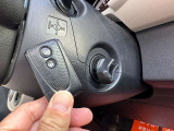 キーを携帯していればカギを刺さずにエンジンの始動ができるキーフリー。ドアの開閉もドアノブのスイッチに触れれば、ロック&アンロックができます