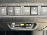 運転席右側にETCや安全支援情報スイッチ等がついています。