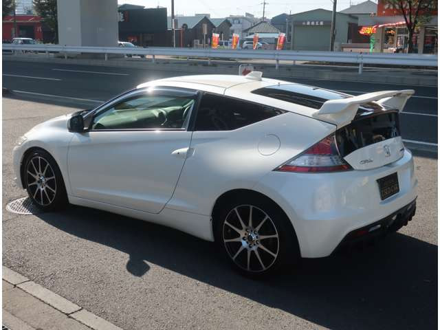 中古車 ホンダ CR-Z 1.5 アルファ ナビカメラ記録簿・ローダウン無限