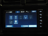 Bluetooth対応、Apple CarPlayやAndroid Autoでスマホとも連兼可能です。もちろんハンズフリー通話やオーディオ再生も可能ですよ。