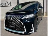 ブラック&times;メッキ LEXUS LM350の威風堂々たるスタイル 誰もが羨望の眼差しで振り返ります