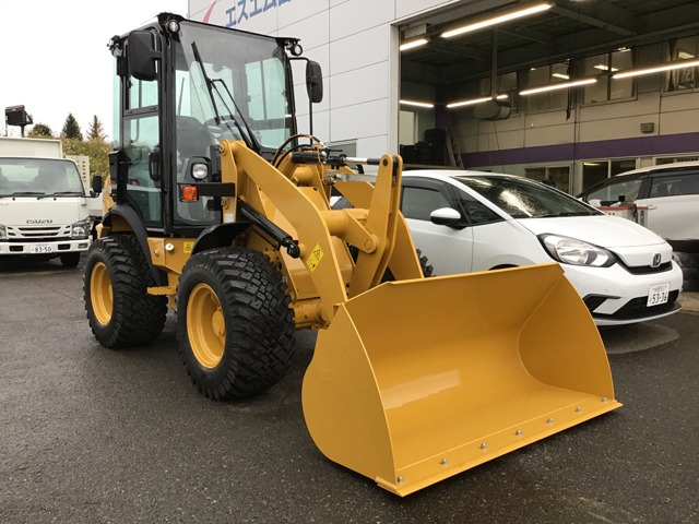 CAT ホイールローダー 