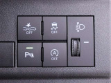 PCS(プリクラッシュセーフティ)アイドリングストップ、ヘッドライト光軸調整機能!車庫入れなどの低速時に反応してくれるコーナーセンサー付!