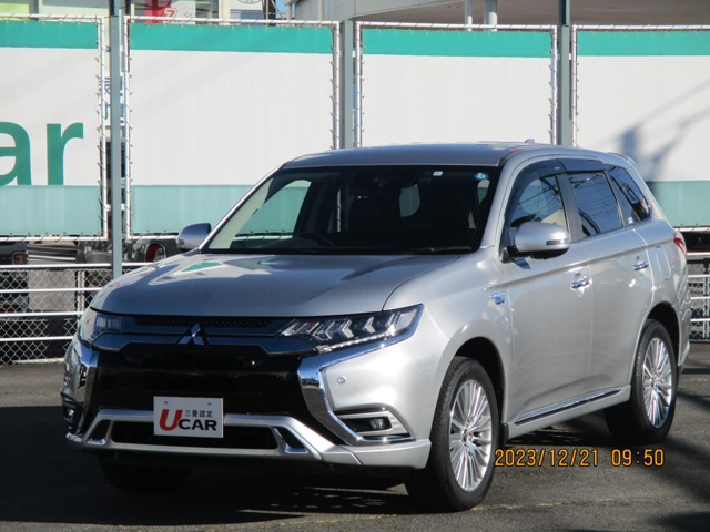 三菱 アウトランダーPHEV 