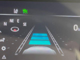 【レーダークルーズコントロール】高速道路での長距離走行が楽に!!自動で速度を保つクルーズコントロールが、衝突軽減システムと連携し、前方の車両を感知して車間を保つように速度調節してくれます!!