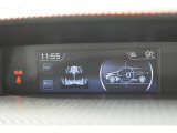 マルチファンクションディスプレイ 燃料情報やVDC(横滑り防止システム)の作動状態、メンテナンス項目など、車両のさまざまな情報を表示するカラー液晶画面です
