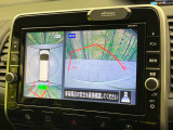 【アラウンドビューモニター】専用のカメラにより、上から見下ろしたような視点で360度クルマの周囲を確認することができます☆死角部分も確認しやすく、狭い場所での切り返しや駐車もスムーズに行えます。