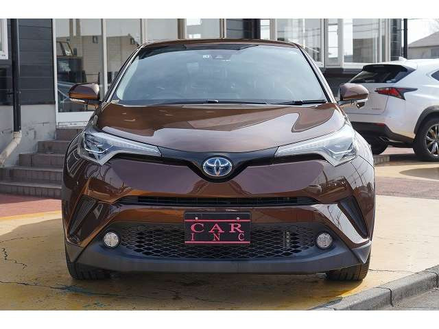 中古車 トヨタ C-HR ハイブリッド 1.8 G 純正ナビ TSS コーナーセンサー の中古車詳細 (79