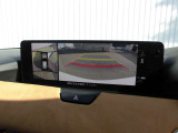 バックモニターは鮮明な画像で駐車の手助けをしてくれます!360度ビューモニターも装備されているので、駐車の時だけでなく、狭い道でも安心して運転出来ますね!