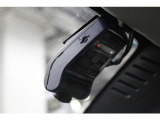 【オプション装着品】ボルボ純正・駐車監視機能付の前後ドライブレコーダーを装備(参考価格:15万円)