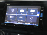 ナビゲーションはギャザズメモリーナビ(VRU-195CVi)を装着しております。AM、FM、CD、DVD再生、Bluetooth、音楽録音再生、フルセグTVがご使用いただけます。