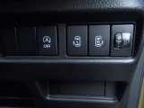 運転席から電動ドアの開閉が可能です。