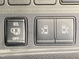 【ハンズフリーオート電動スライドドア】開閉も運転席からワンタッチでらくらく操作ができます。