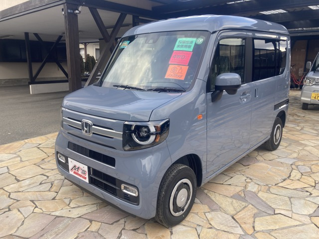 N-VAN +スタイル ファン 4WD 届出済未使用車 バックカメラ クルコン