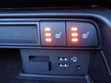 運転席、助手席には3段階で温度調節が可能なシートヒーターを装備しています!寒い朝でも快適に運転できます♪