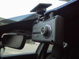 ドライブレコーダーも装備しています。万一の事故の際、録画映像が役に立つこともございます。
