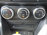 充実した空調設備は、暑い日、寒い日様々な条件下でのドライブも快適にしてくれます!