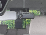 【ドライブレコーダー】安心・安全なカーライフに必須のドライブレコーダーを装備!走行中はもちろん、あおり運転や事故に遭遇した際の状況も映像で記録し、万一のリスクに備えます。