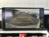 バックカメラつきで狭い場所の駐車も安心してできます。