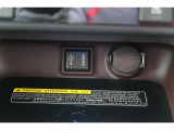 【HDMI入力端子】スマホなどの画面・音声などを車内で楽しむことが出来ます♪
