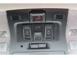 【パワーバックドア】車内に設置したスイッチやパワーバックドアのスイッチを押すことで、リアゲートの開閉が自動!!