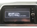 【メモリーナビ】フルセグ・CD・ラジオ・DVD視聴機能付き♪操作はタッチパネルで簡単です♪