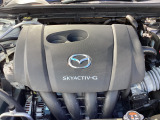 SKYACTIV-G搭載!エンジンの理想状態を追求した革新技術を採用し、軽快なパフォーマンスと優れた燃費性能を発揮する高効率直噴ガソリンエンジンを搭載。