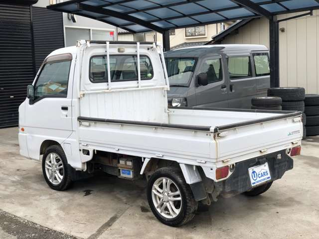 中古車 スバル サンバートラック TB 4WD 5速 エアコン パワステ 社外 