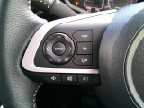 運転中でも手を離さずにオーディオの操作ができる『ステアリングスイッチ』機能があります!
