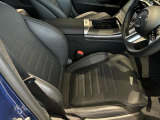 メルセデス・ベンツのシートは人間工学に基づき、疲れにくいシート構成となっております。長距離ドライブも問題ございません!