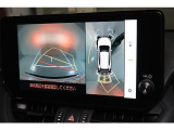 パノラミックビューモニター付き。 バック時に車両周辺の映像も表示することで、目が届きにくい場所も確認できて安心です!