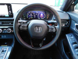 革巻きステアリングホイールです。運転支援Honda SENSINGで安心ドライブ♪運転を快適にするアイテムが揃っております。