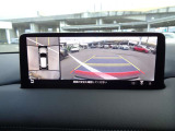 360度カメラ装備。狭い駐車場でも安心して駐車することができます。