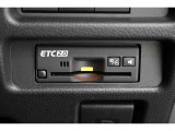 ETC2.0車載器です。 『ETC2.0』は、料金支払い + 高速道路 情報提供サービス・新サービスが受けられます。
