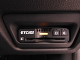 【ETC車載器】装備が装備されています。セットアップ(費用別途)後にお渡ししとなります。 最新の「ETC2.0」に対応した機種などをご希望の際(別途費用必要)にはお気軽にお問い合わせください。