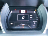 RSドライブスイッチ入力時にはメーター表示もRSモードに変わります