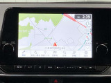 NissanConnect ナビゲーションシステム(地デジ内蔵)(9インチワイドディスプレイ、ハンズフリーフォン、HDMI接続、Apple CarPlay・Android Auto連携、AM/FMラジオ、NissanConnect サービス対応)