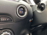 運転しながら操作しやすいように各種ボタンが設置されています♪ストレスのない快適なドライブに必須です!